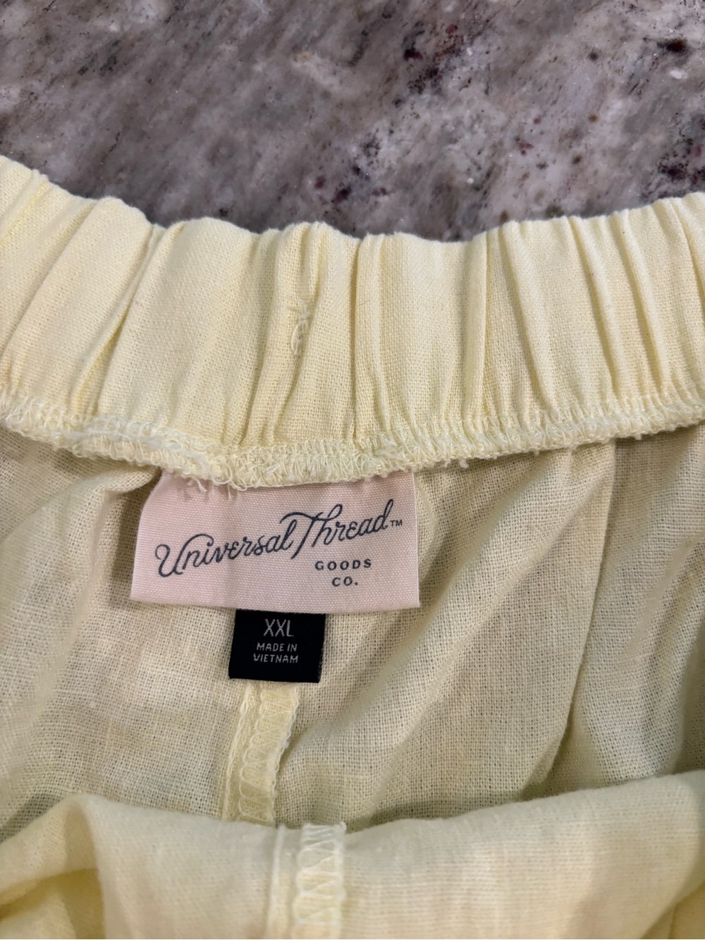 Universal Thread Light Yellow Drawstring Linen/Rayon Shorts - Picture 4 of 7